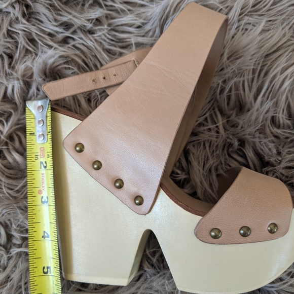 BCBG Maxazria ankle wrap heels - Picture 6 of 7